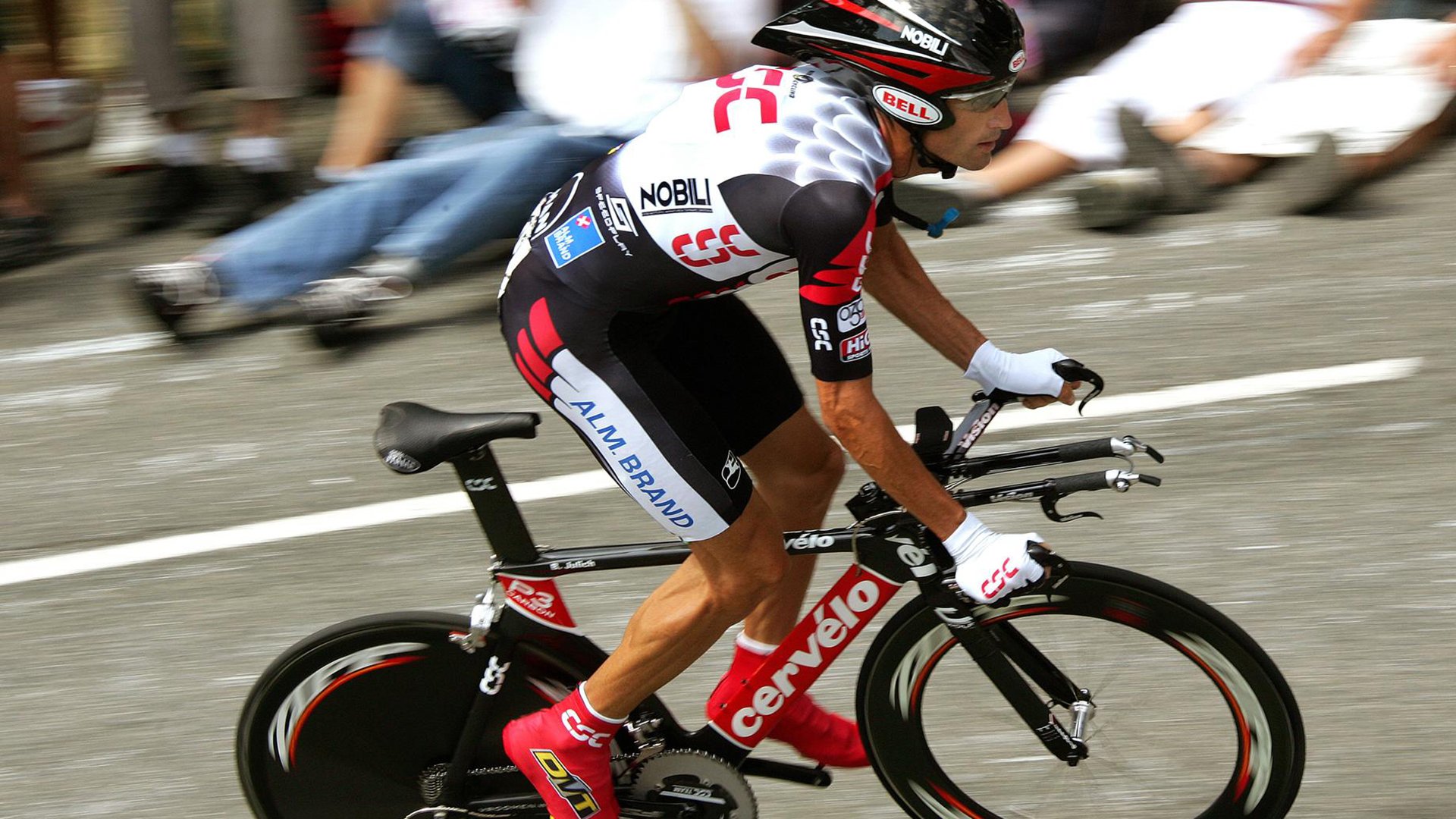 星际对决：未来可能的虚拟现实比赛模式，星际对战平台